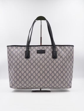 BT47 💗 Gucci GG Supreme Tote Bag